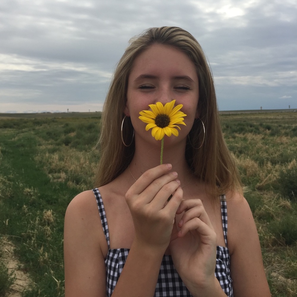 Meet your Posher, Caitlin